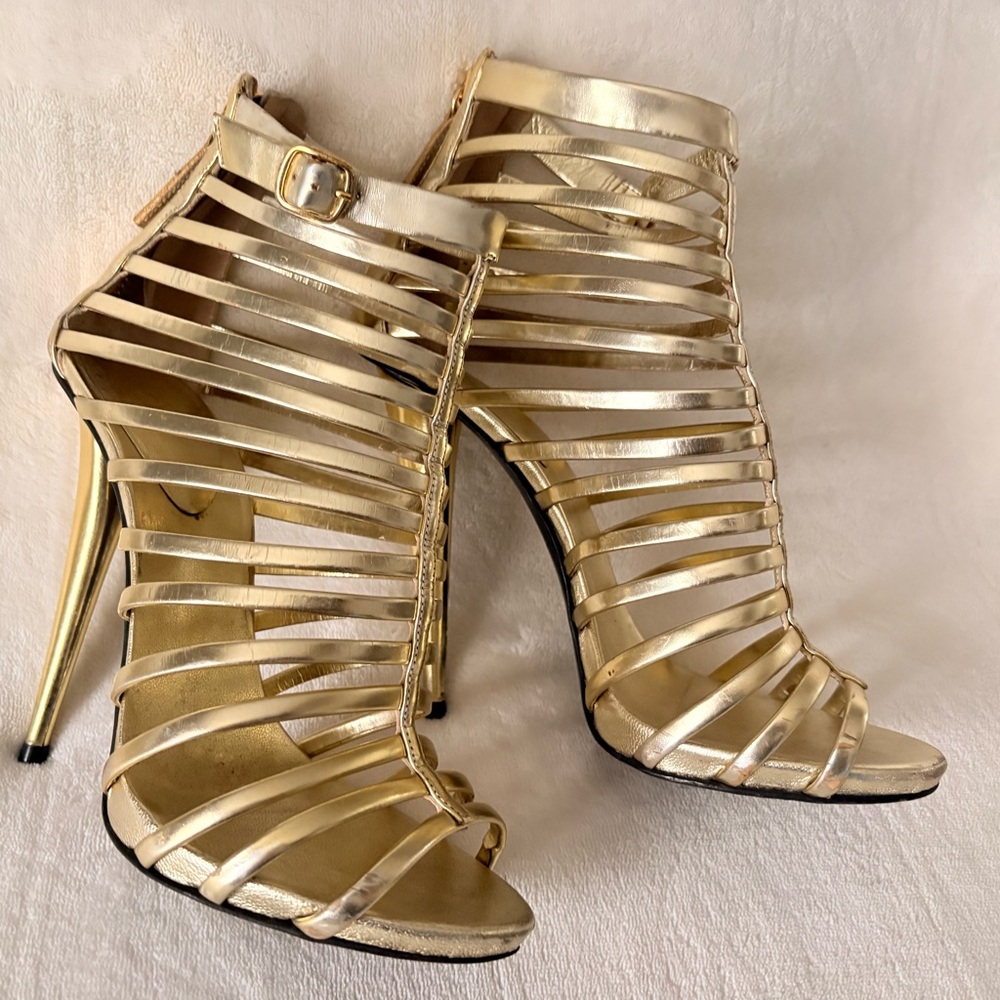 🤩Giuseppe Zanotti Metallic Gold Strappy Cage Heels - Picture 6 of 10